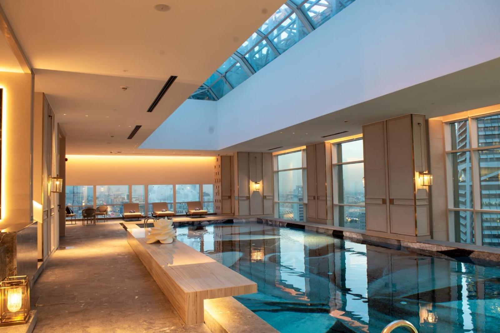Narcissus The Royal Hotel Рияд Екстериор снимка The pool at the 39th floor