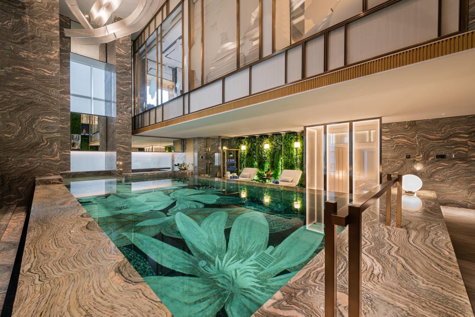 Narcissus The Royal Hotel Рияд Екстериор снимка The pool at the hotel