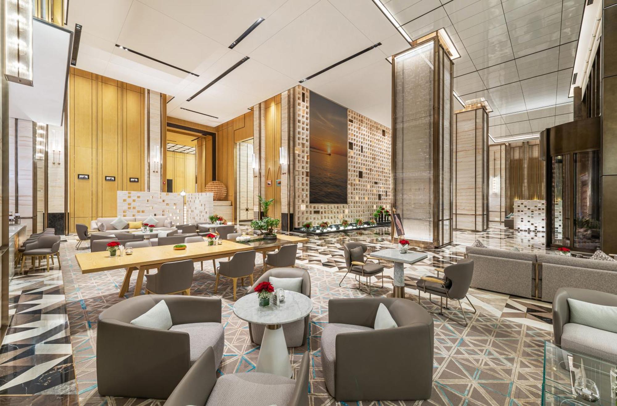 Narcissus The Royal Hotel Рияд Екстериор снимка The Lounge at the airport